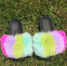 Load image into Gallery viewer, New Arrival Women Real Fur Slippers Luxury Quality Slides Ladies Plush Fluffy Candy Color Fur Flip Flops
