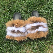 Load image into Gallery viewer, New Arrival Women Real Fur Slippers Luxury Quality Slides Ladies Plush Fluffy Candy Color Fur Flip Flops
