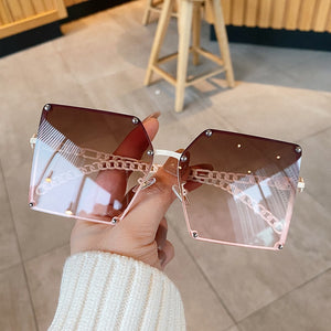 New Fashion Oversize Gradient Sunglasses For Women Chain Frame Rivet Square Elegant Shades