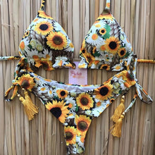 Load image into Gallery viewer, Tassel Leaves Island Print Bikini Set
