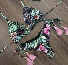 Load image into Gallery viewer, Tassel Leaves Island Print Bikini Set
