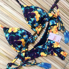 Load image into Gallery viewer, Tassel Leaves Island Print Bikini Set
