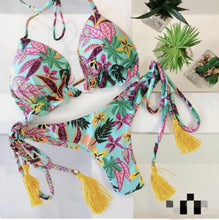 Load image into Gallery viewer, Tassel Leaves Island Print Bikini Set
