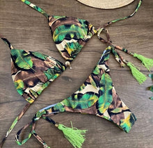 Load image into Gallery viewer, Tassel Leaves Island Print Bikini Set
